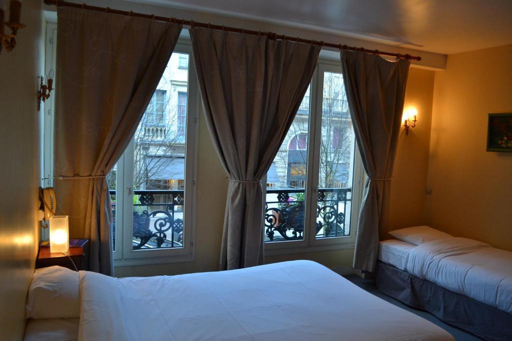 Hotel Des Carmes - 루앙 객실 사진